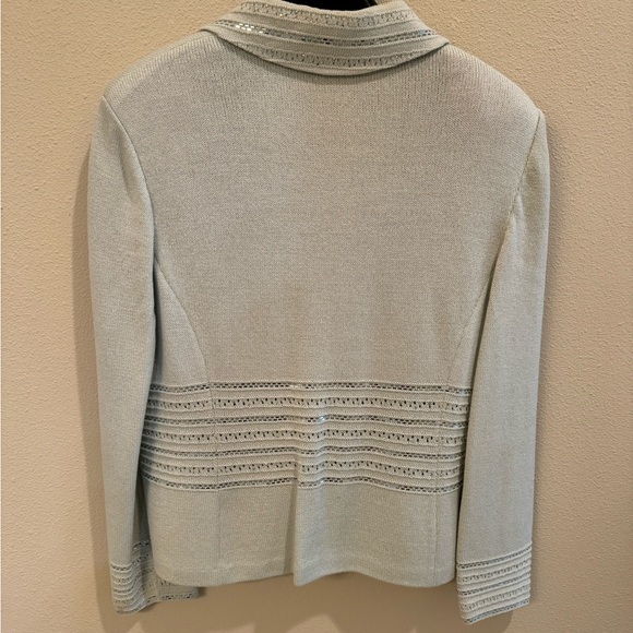 St. John by Marie Gray 2 piece jacket and pants - Picture 4 of 11